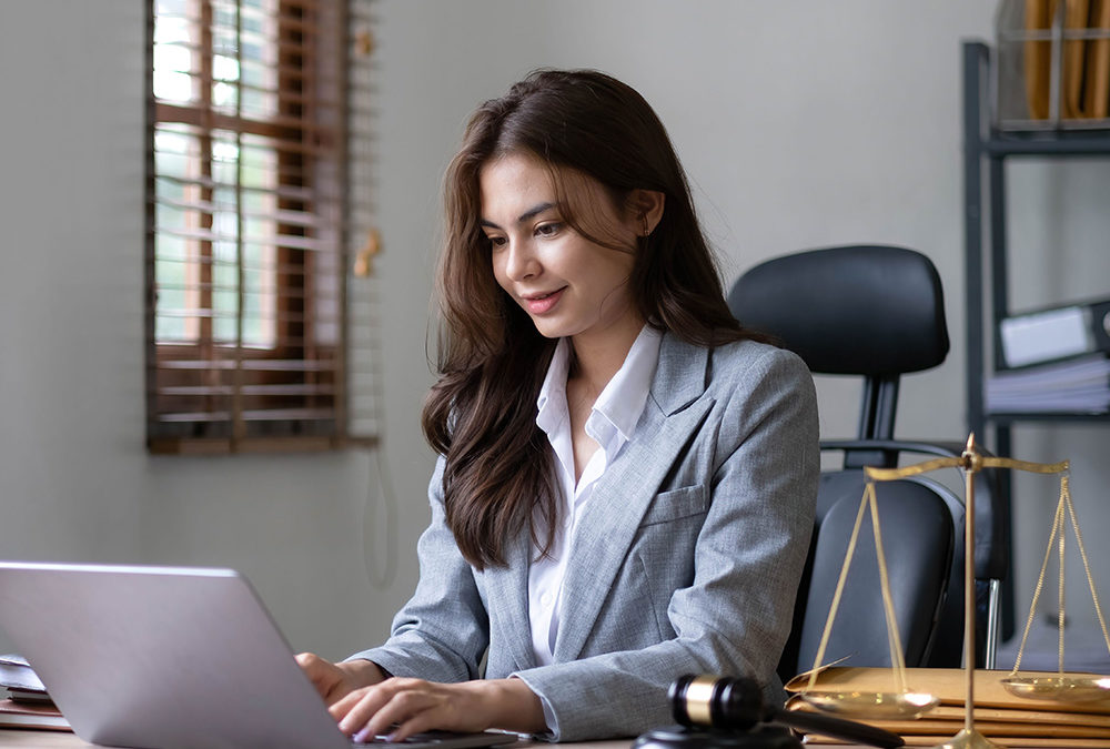 Mastering the Art of Online Depositions: 8 Essential Tips for Legal Success